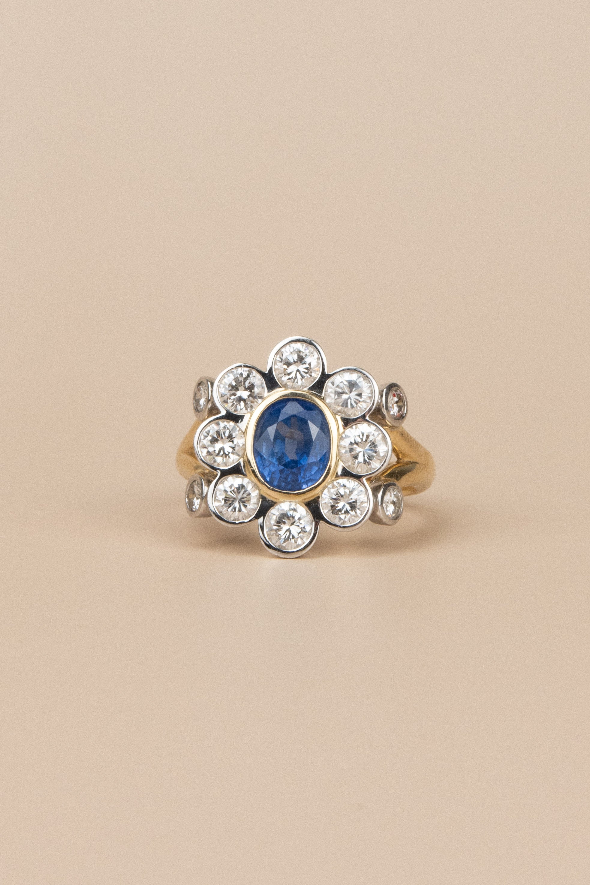 14ct Yellow Gold Sapphire & Diamond Ring