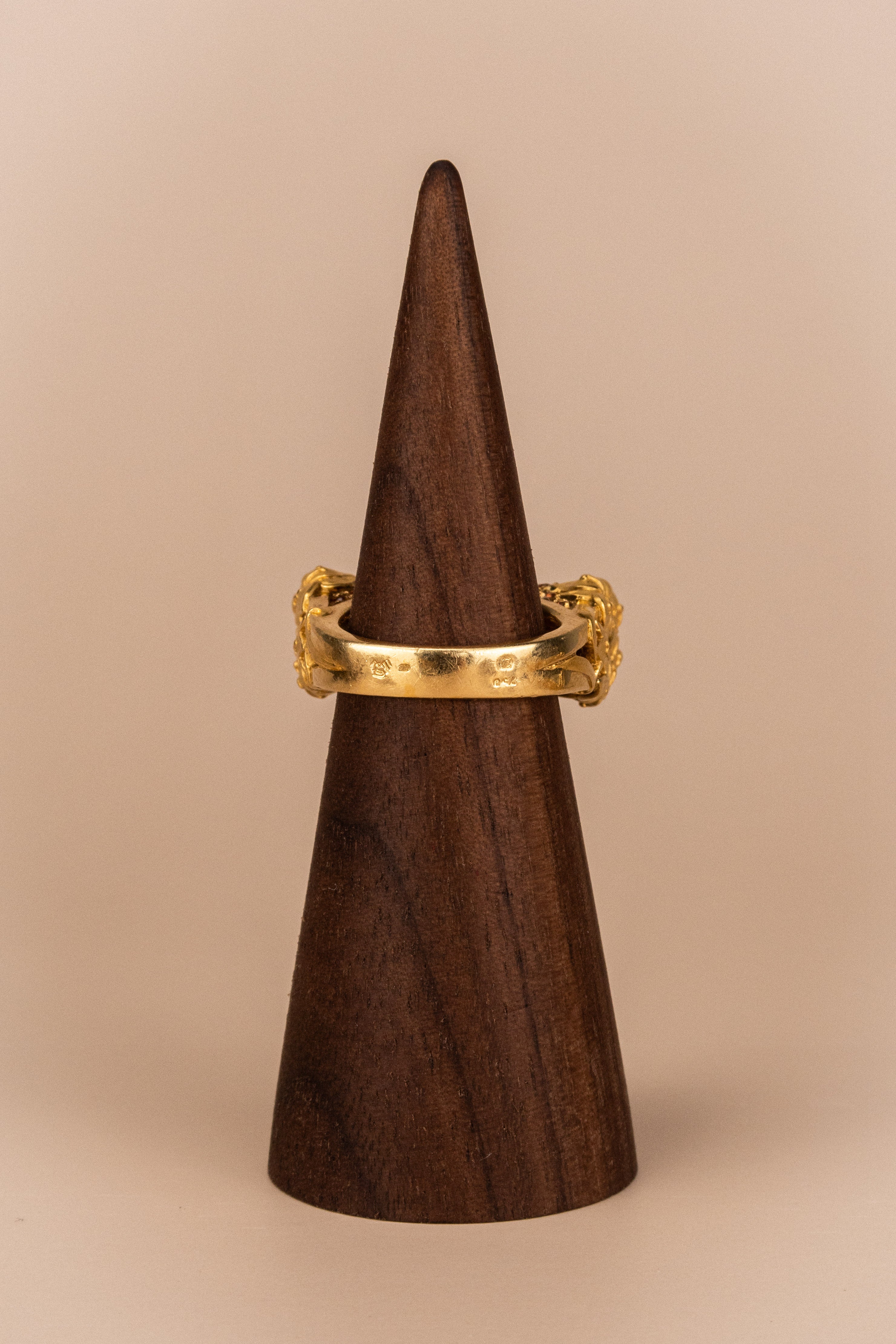 18ct Yellow Gold Orange Sapphire Ring