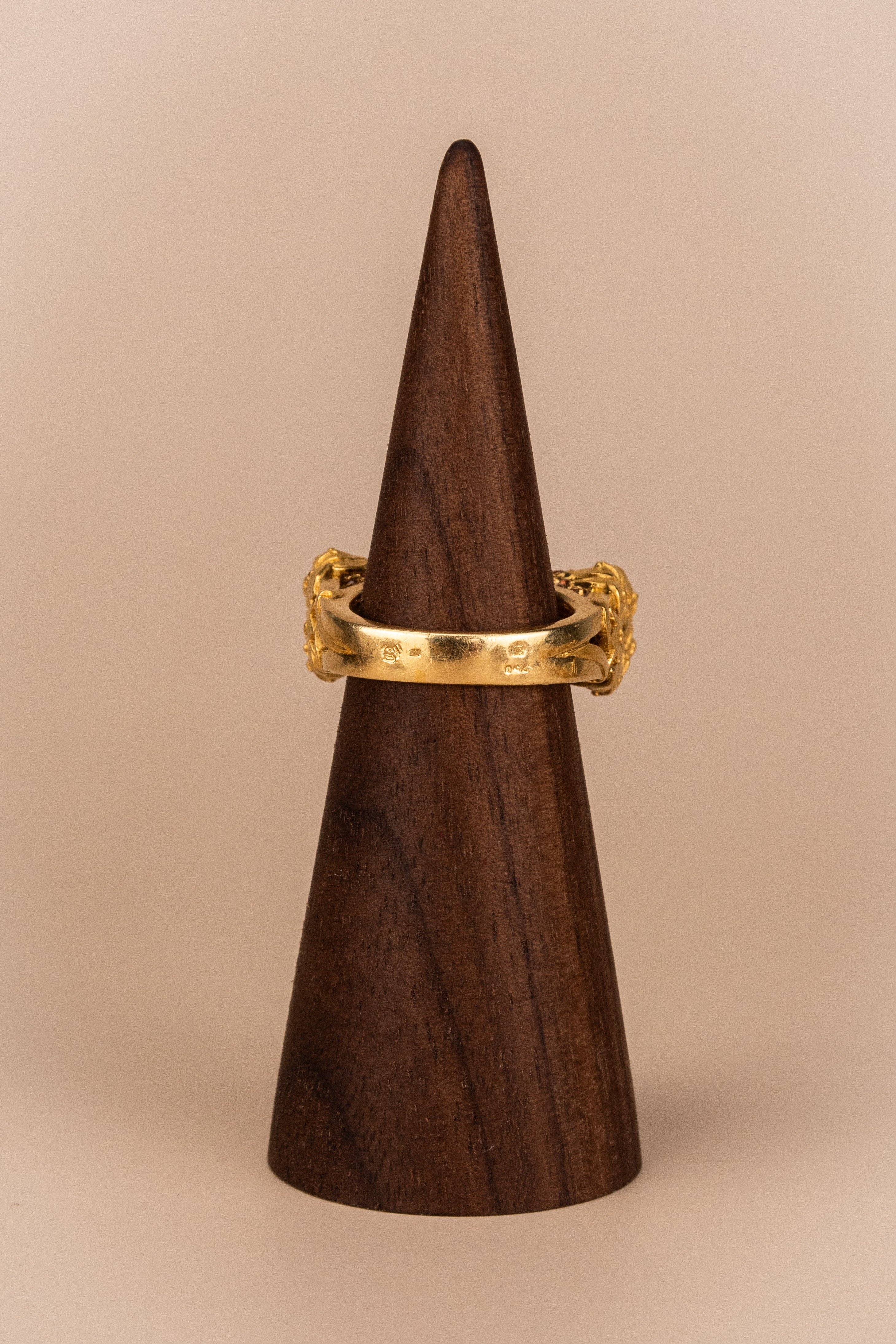 18ct Yellow Gold Orange Sapphire Ring