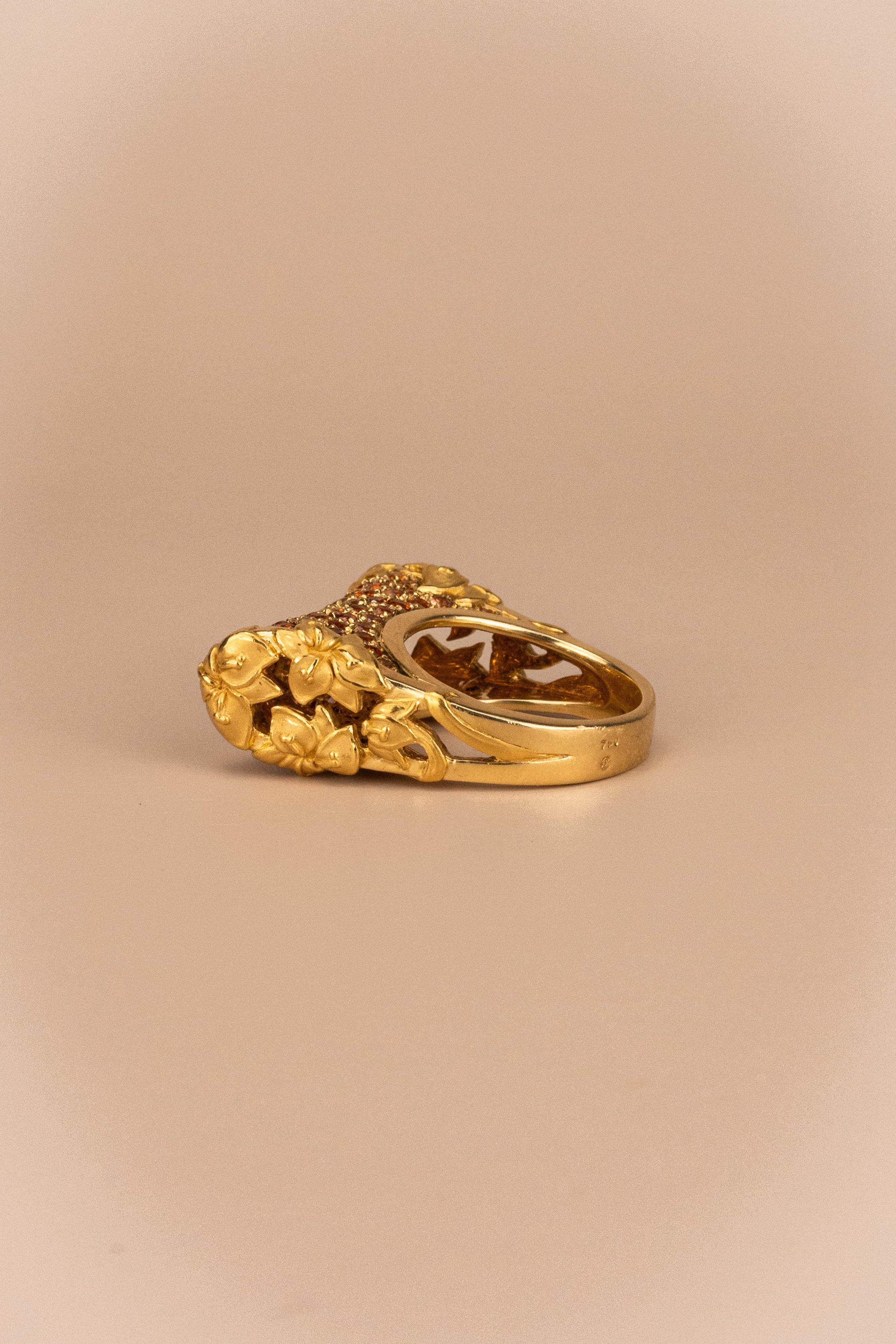 18ct Yellow Gold Orange Sapphire Ring