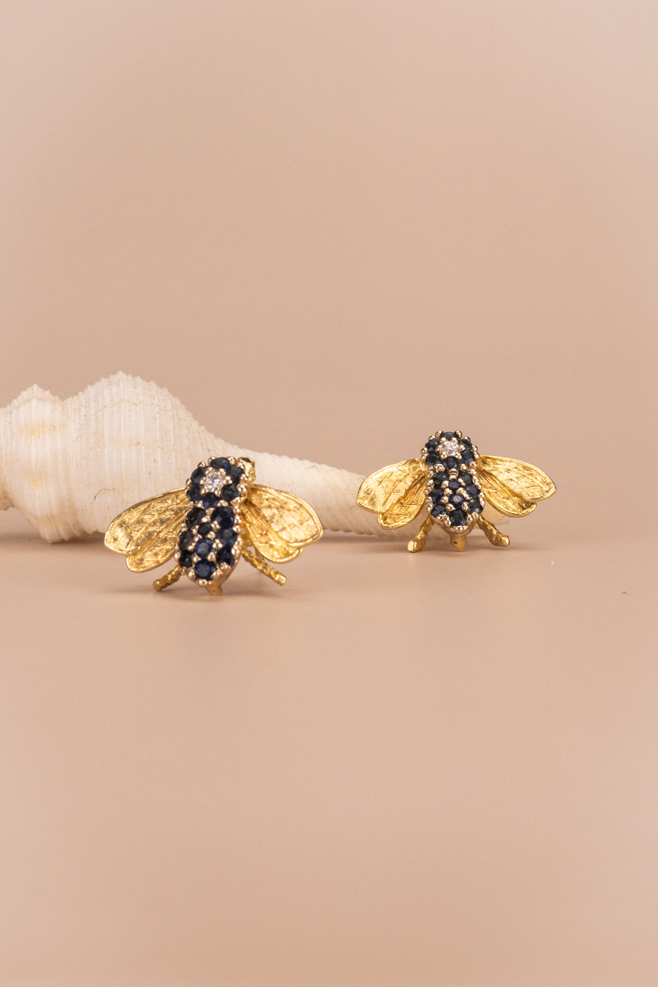 18ct Yellow Gold Diamond and Sapphire Bee Earrings