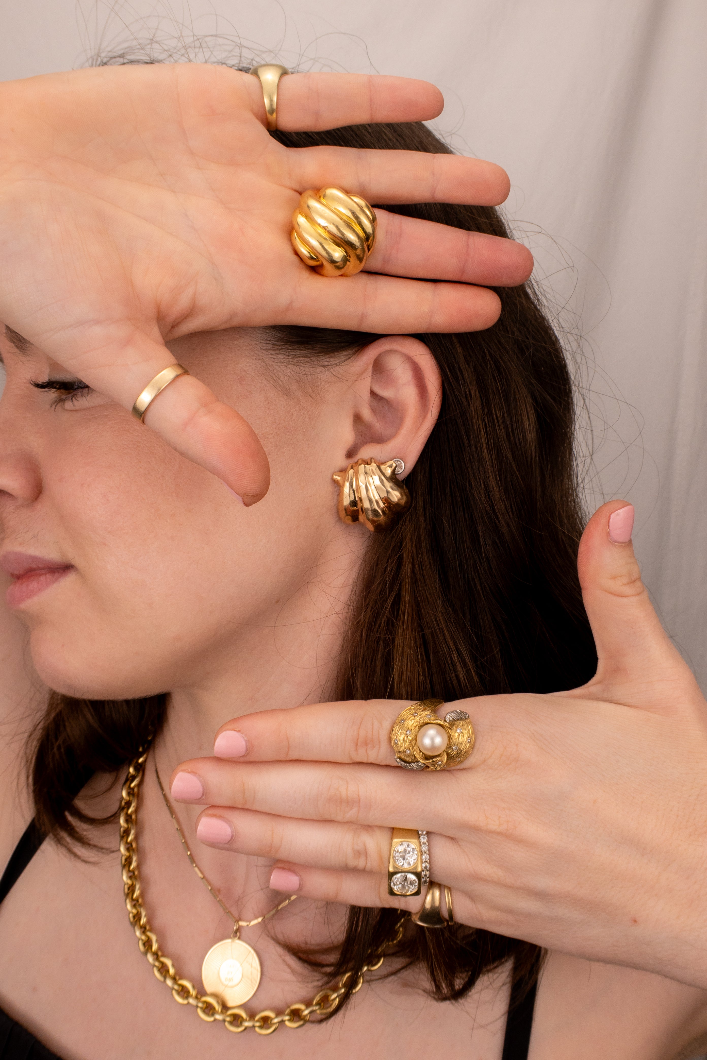 18ct Yellow Gold Wave Bombe Ring