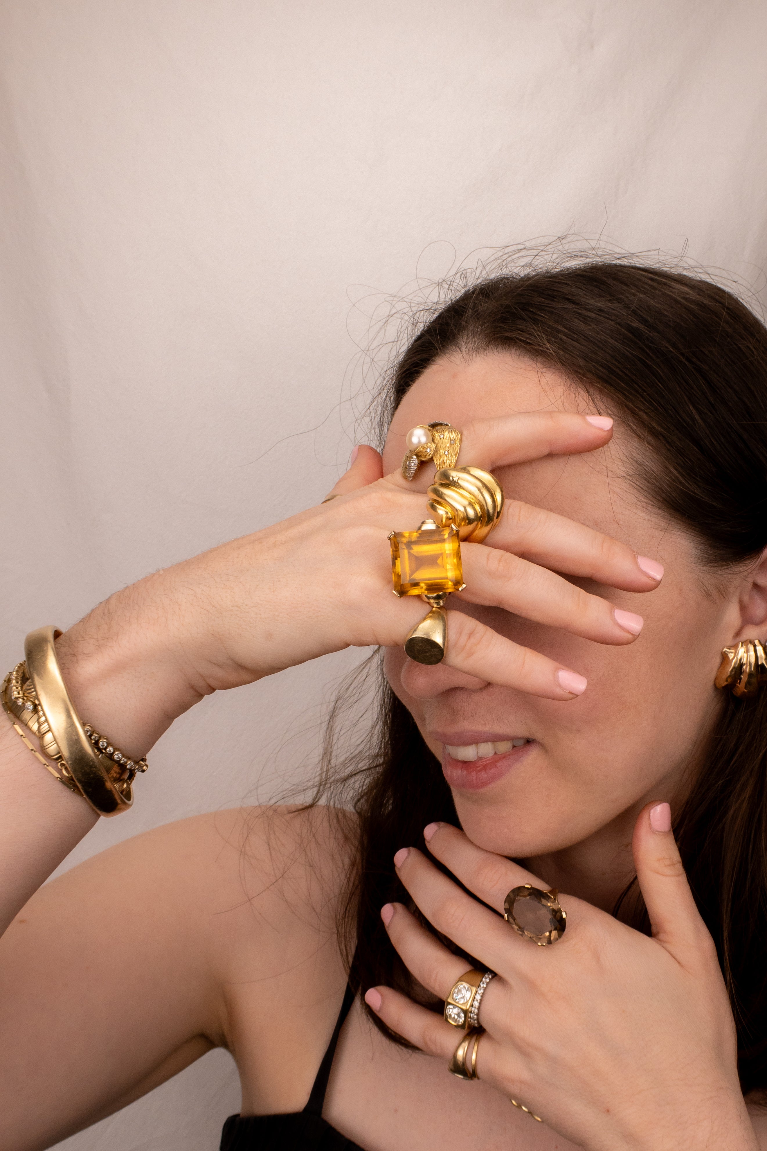 18ct Yellow Gold Wave Bombe Ring