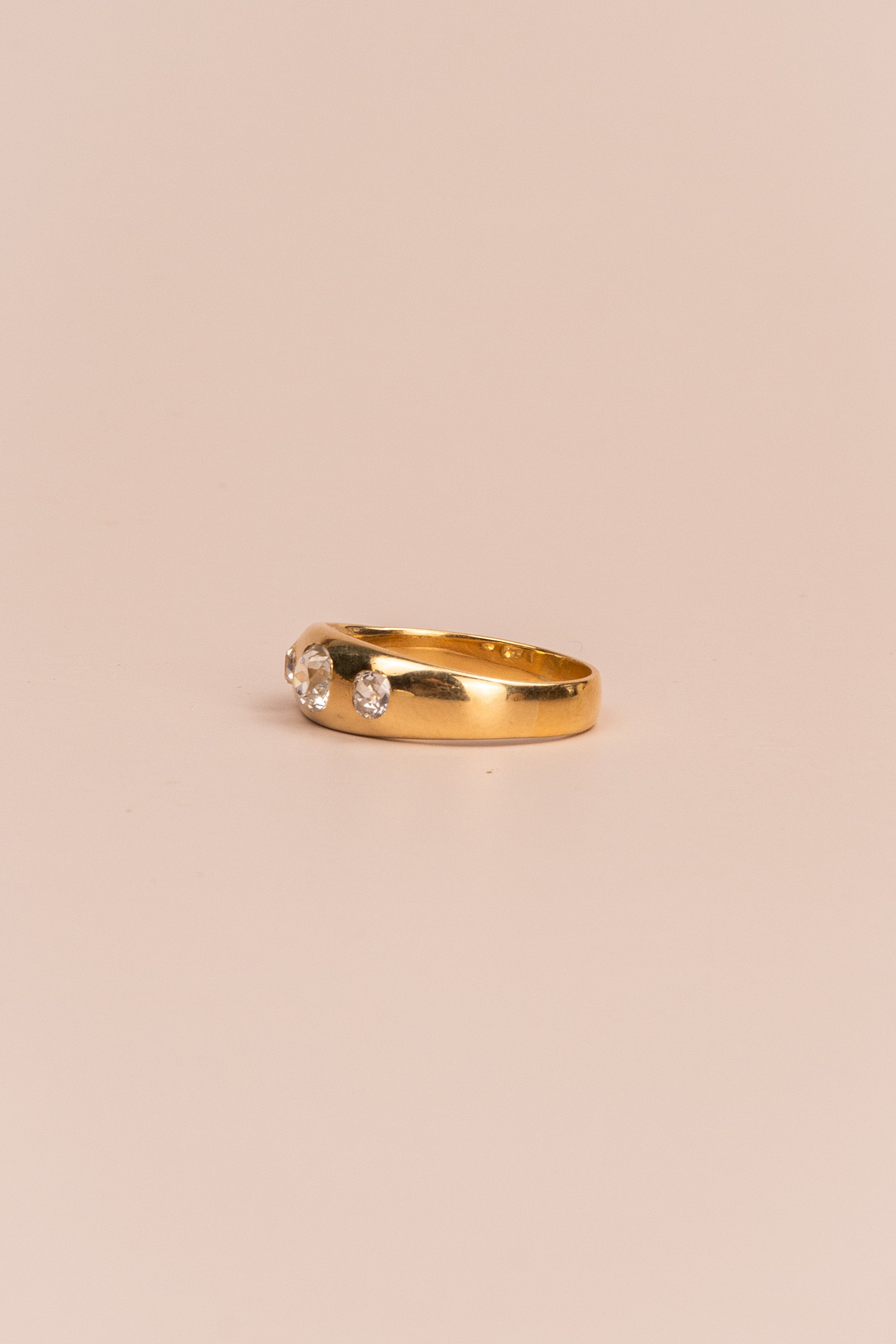 18ct Yellow Gold Old Mine Flush Set Diamond Ring