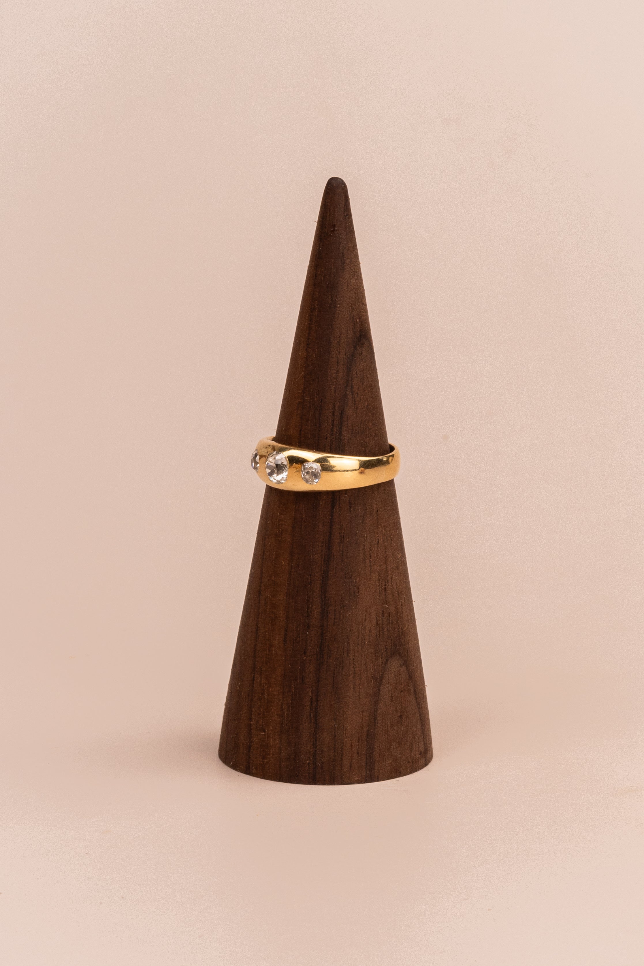 18ct Yellow Gold Old Mine Flush Set Diamond Ring