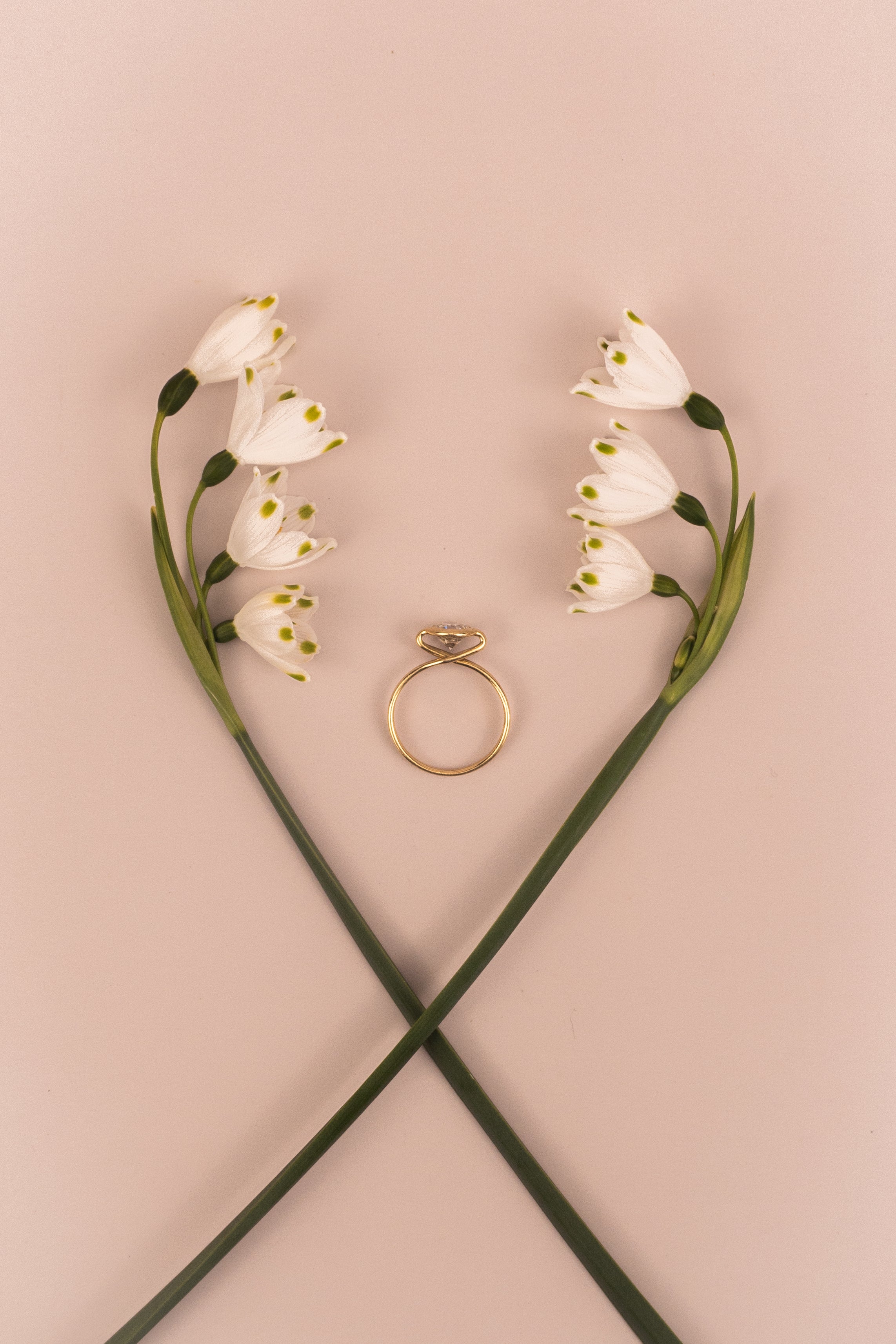 18ct Yellow Gold Diamond Infinity Ring