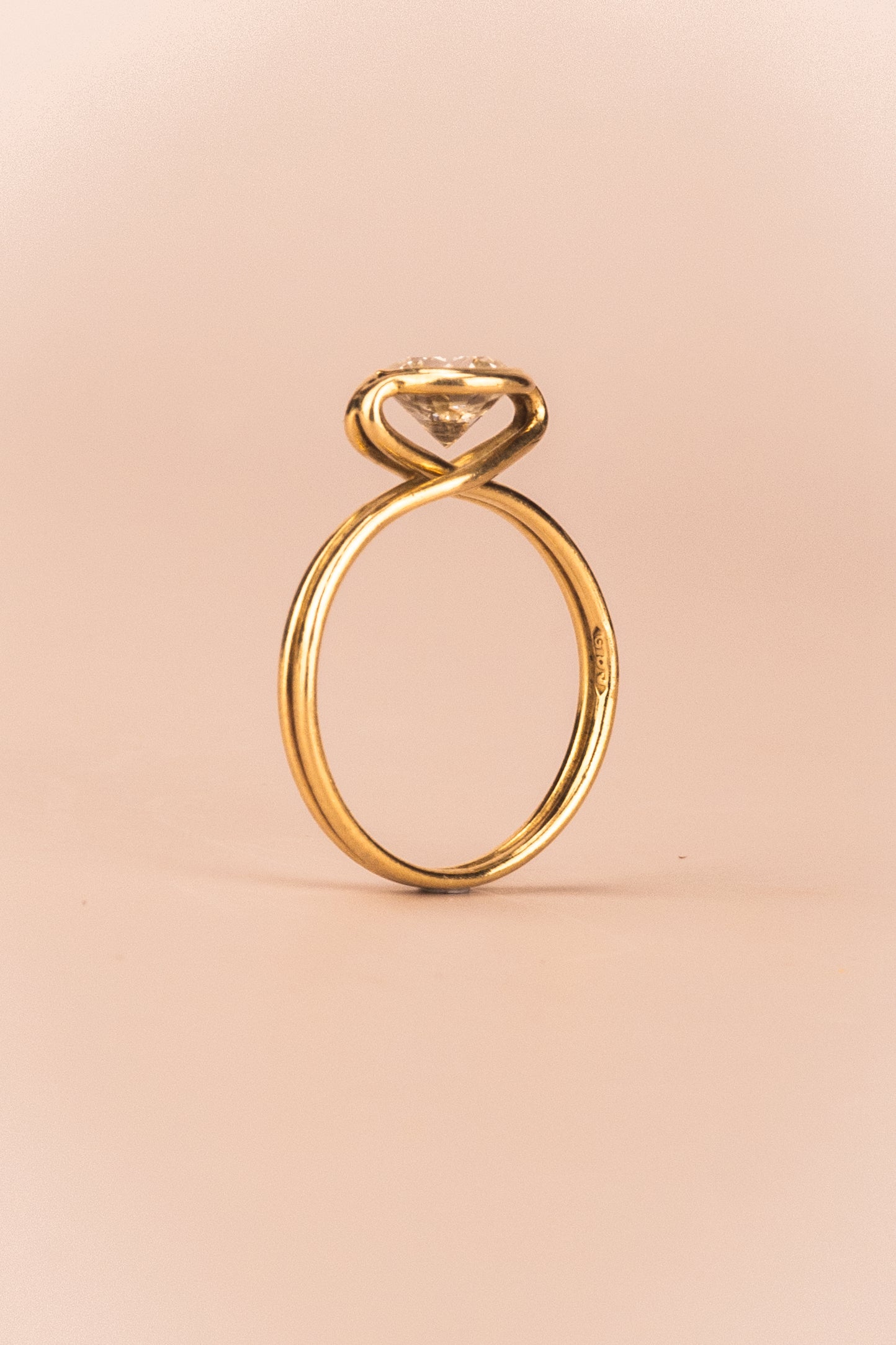 18ct Yellow Gold Diamond Infinity Ring