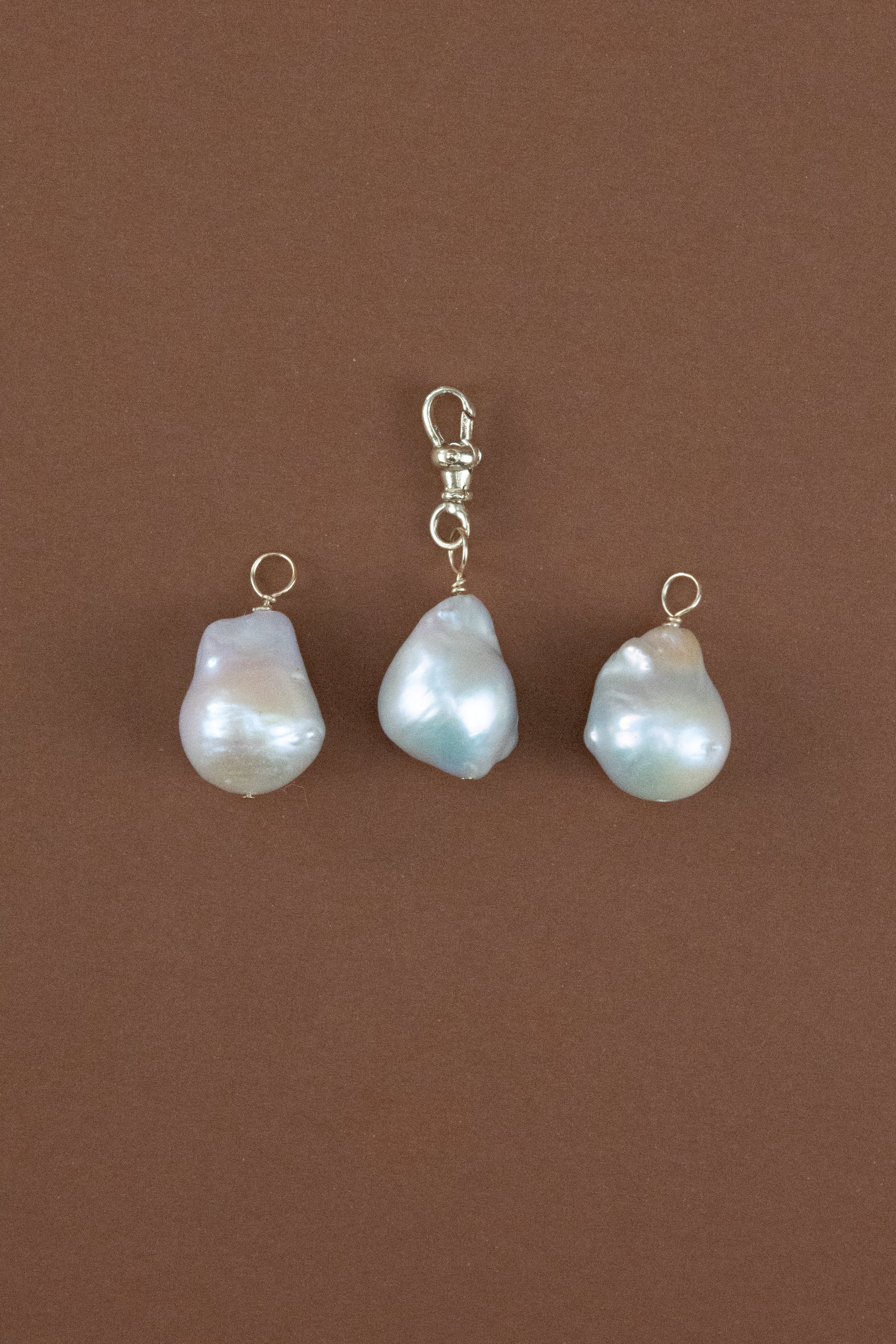 The Olive Baroque Pearl Pendant with Petite Dog Clasp