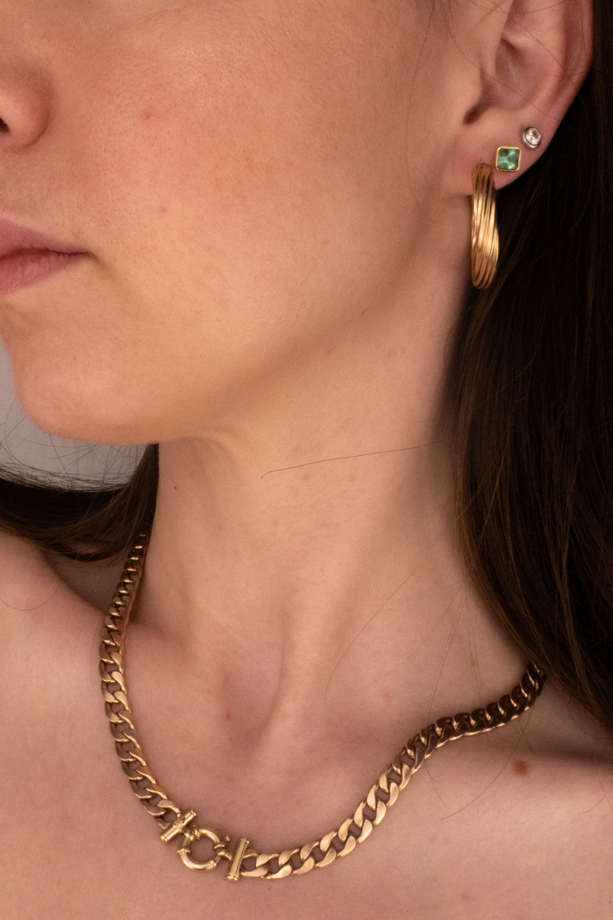 18ct Yellow Gold Emerald Earrings