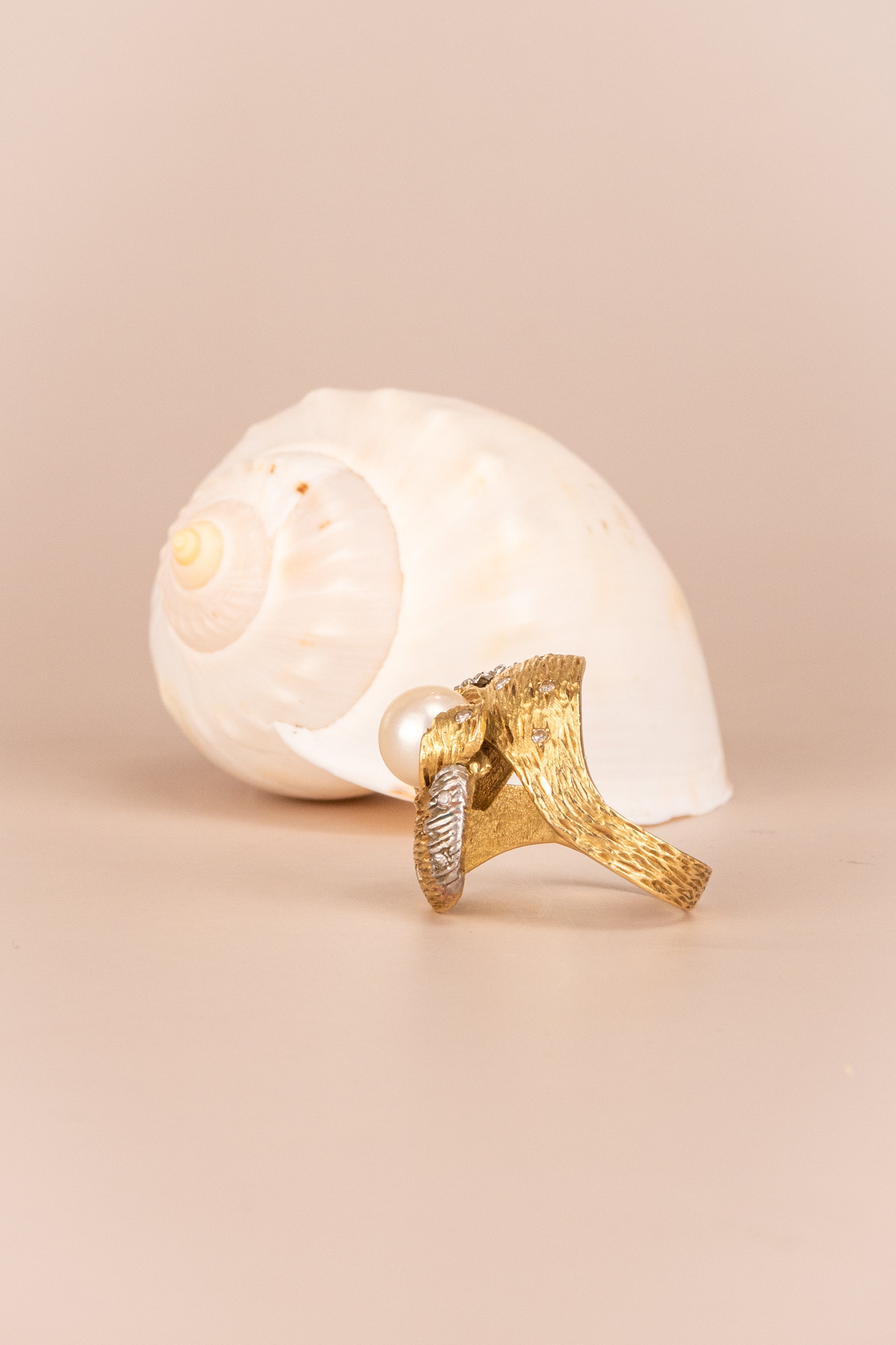 18ct Yellow Gold Pearl & Diamond Ring