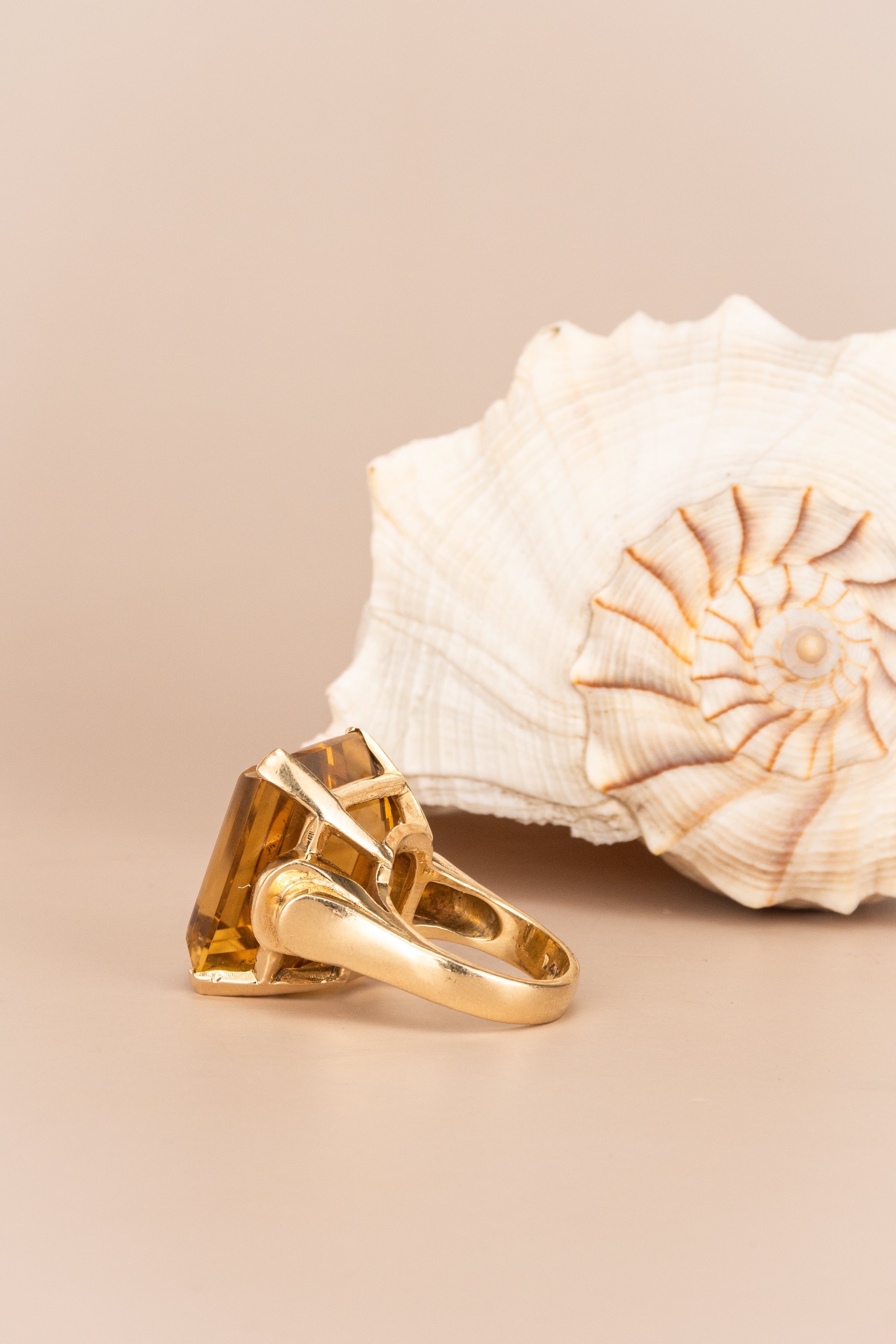 14ct Yellow Gold Massive Citrine Cocktail Ring