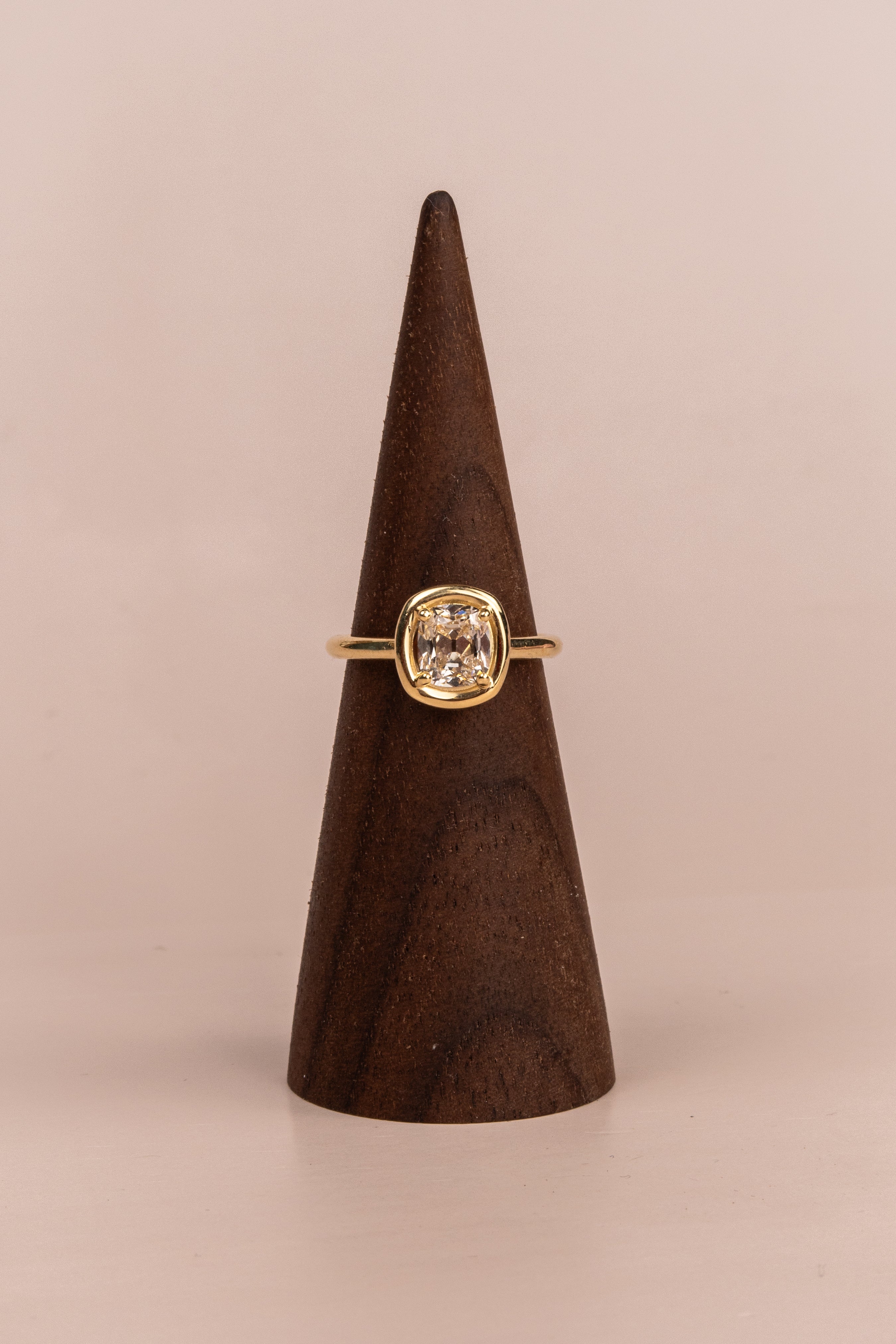 18ct Yellow Gold 1.5ct Old Mine Cut Diamond Ring