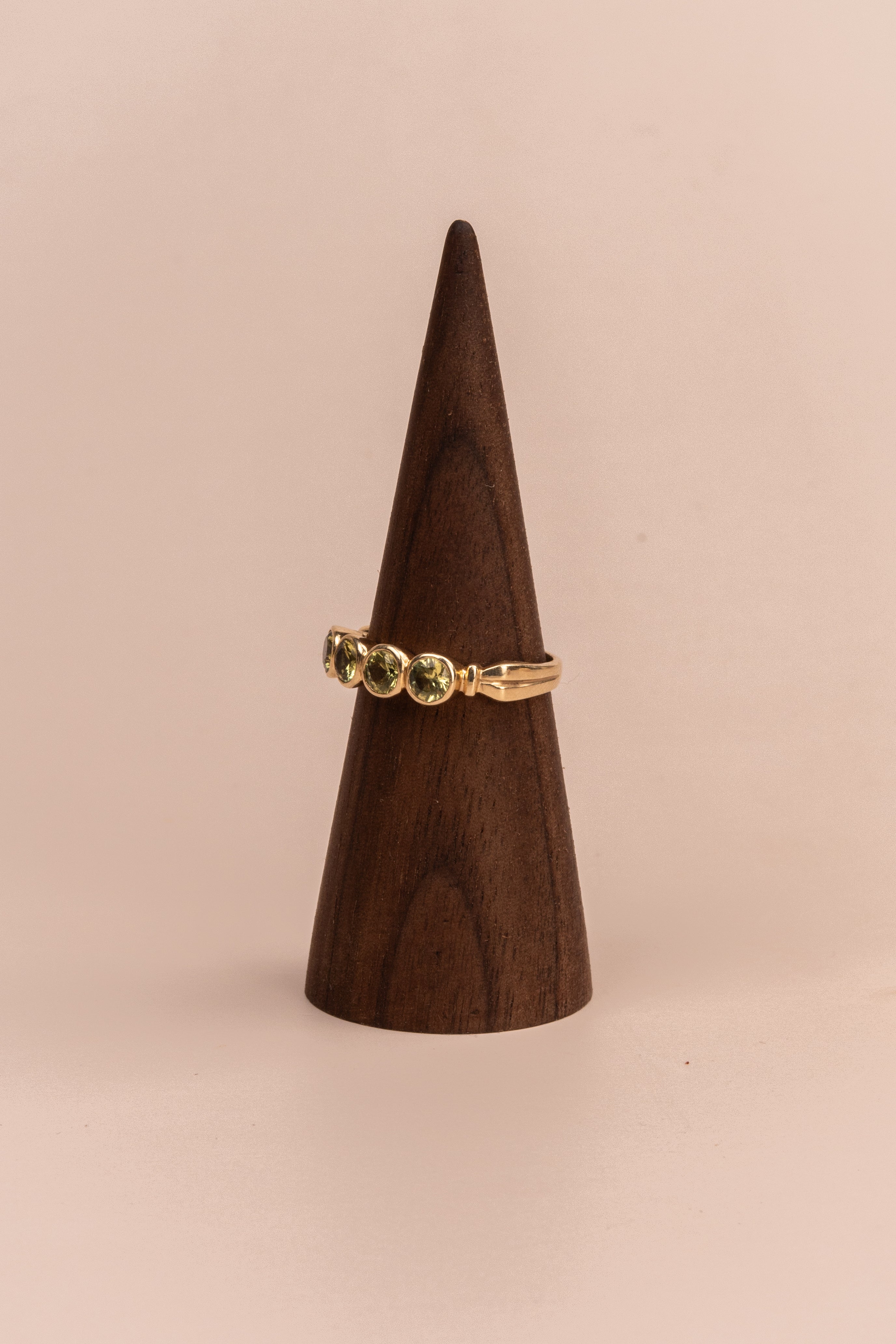 9ct Yellow Gold Australian Parti Sapphire Ring