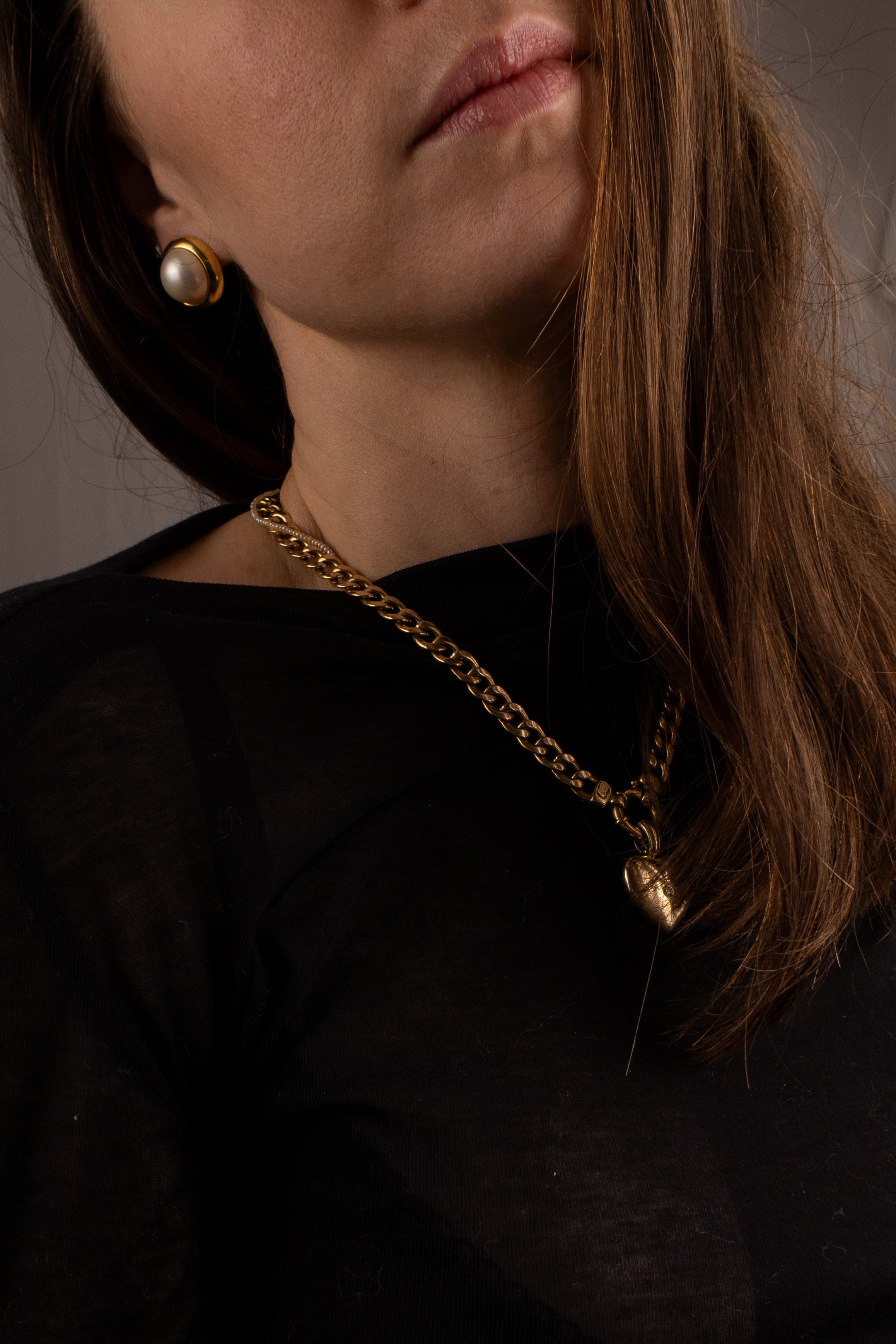 18ct Yellow Gold Mabé Pearl Earrings