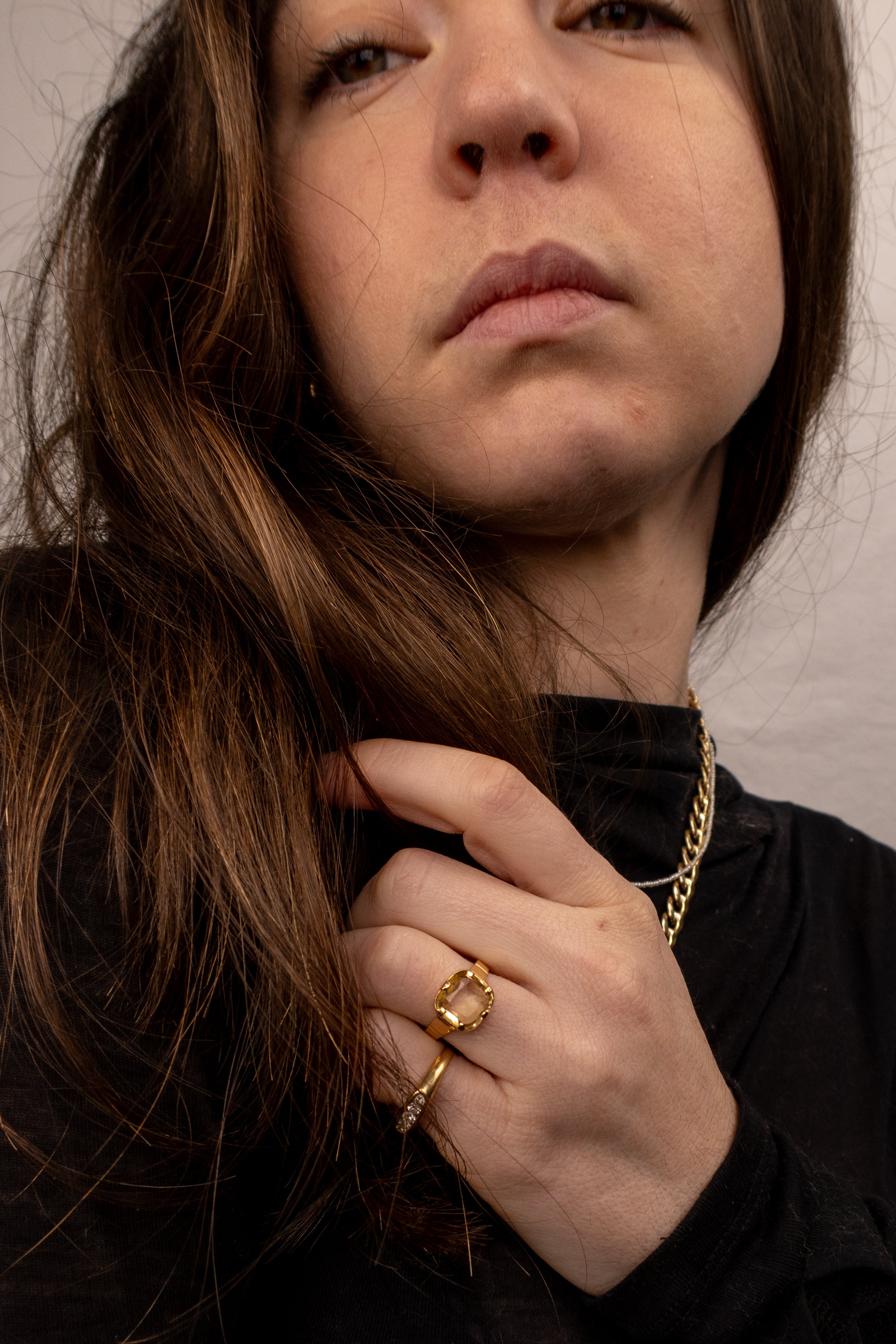 18ct Yellow Gold Antique Yellow Sapphire Ring