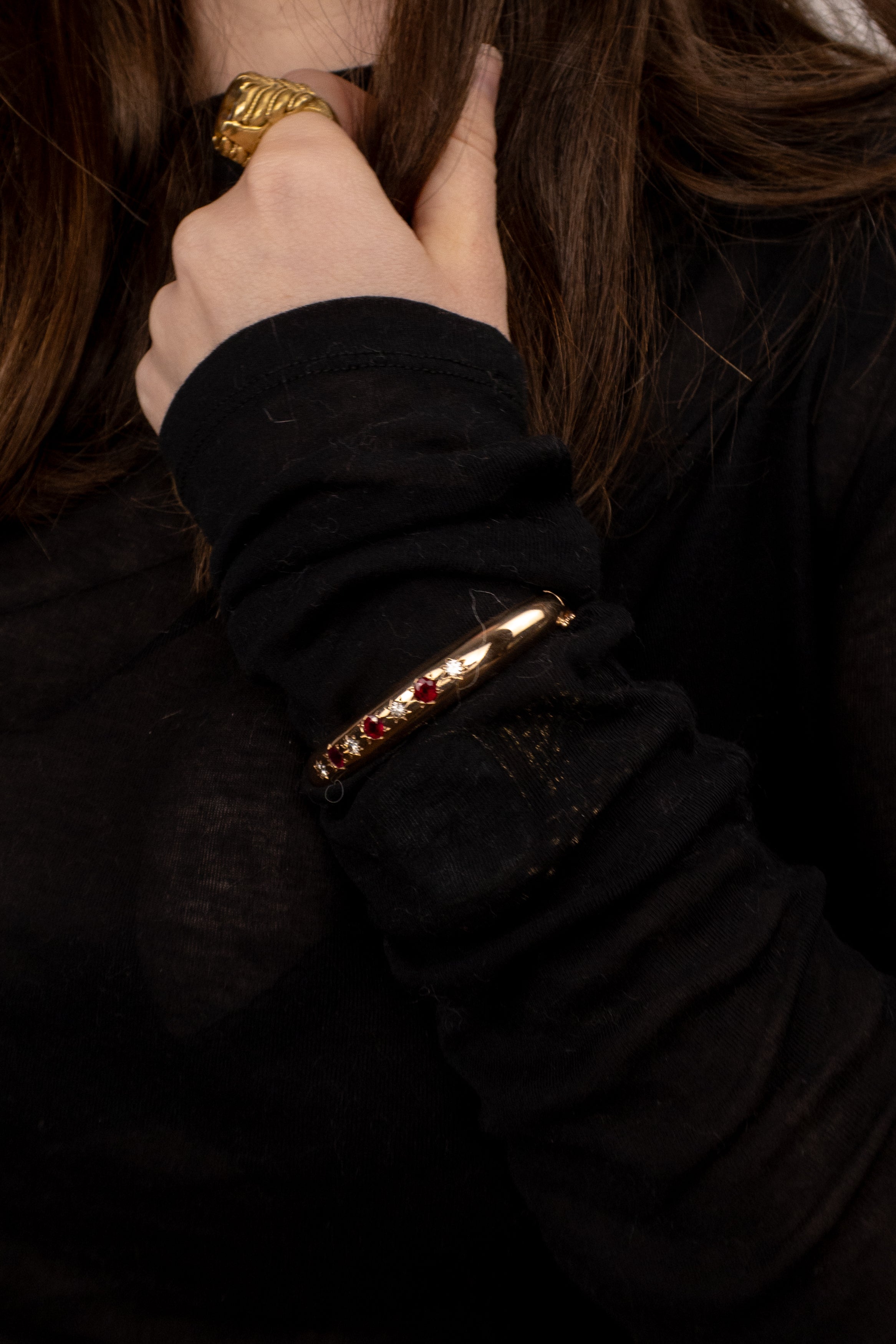 9ct Yellow Gold Pigeon Blood Ruby & Diamond Bangle