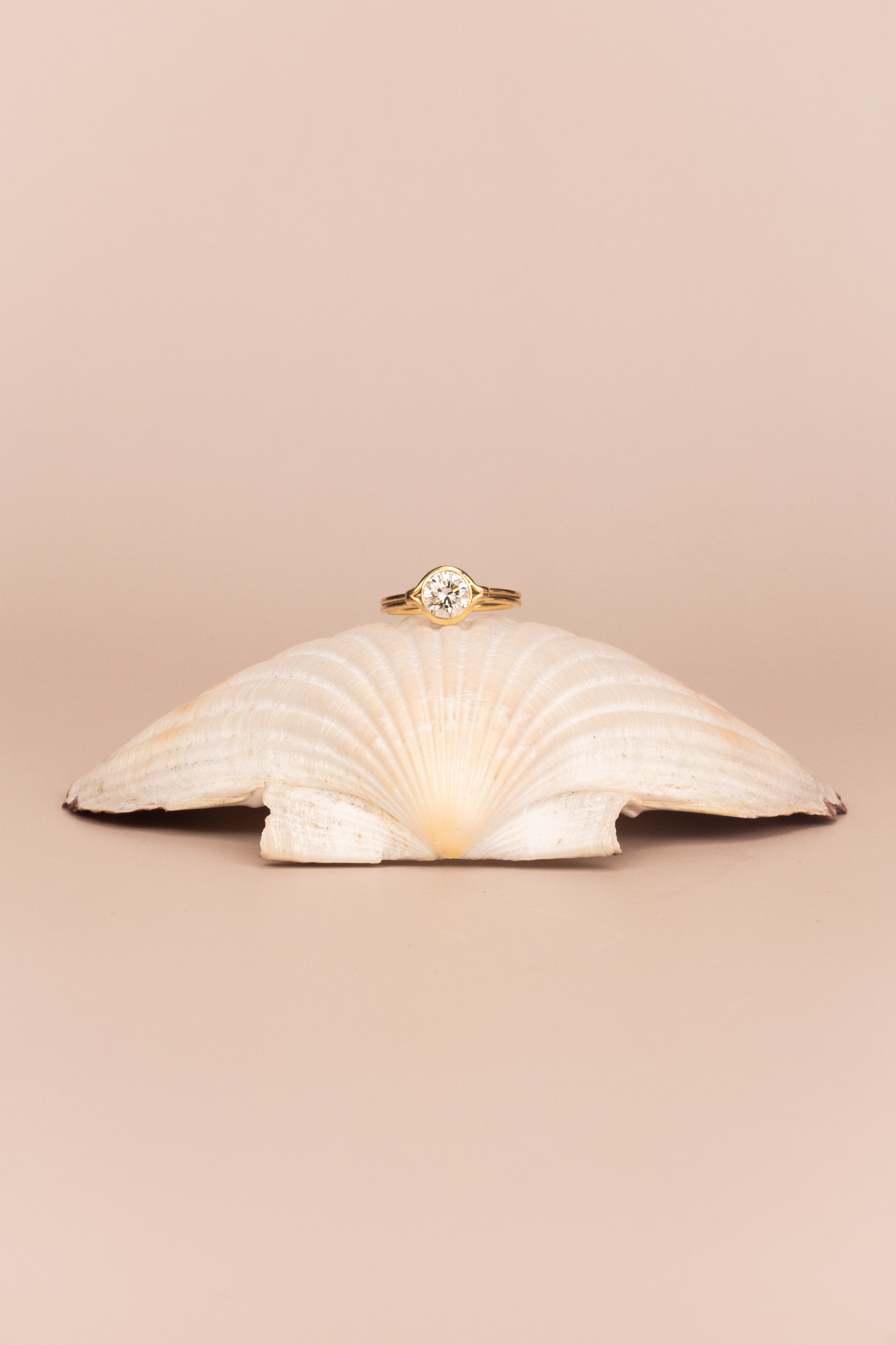 18ct Yellow Gold Diamond Infinity Ring