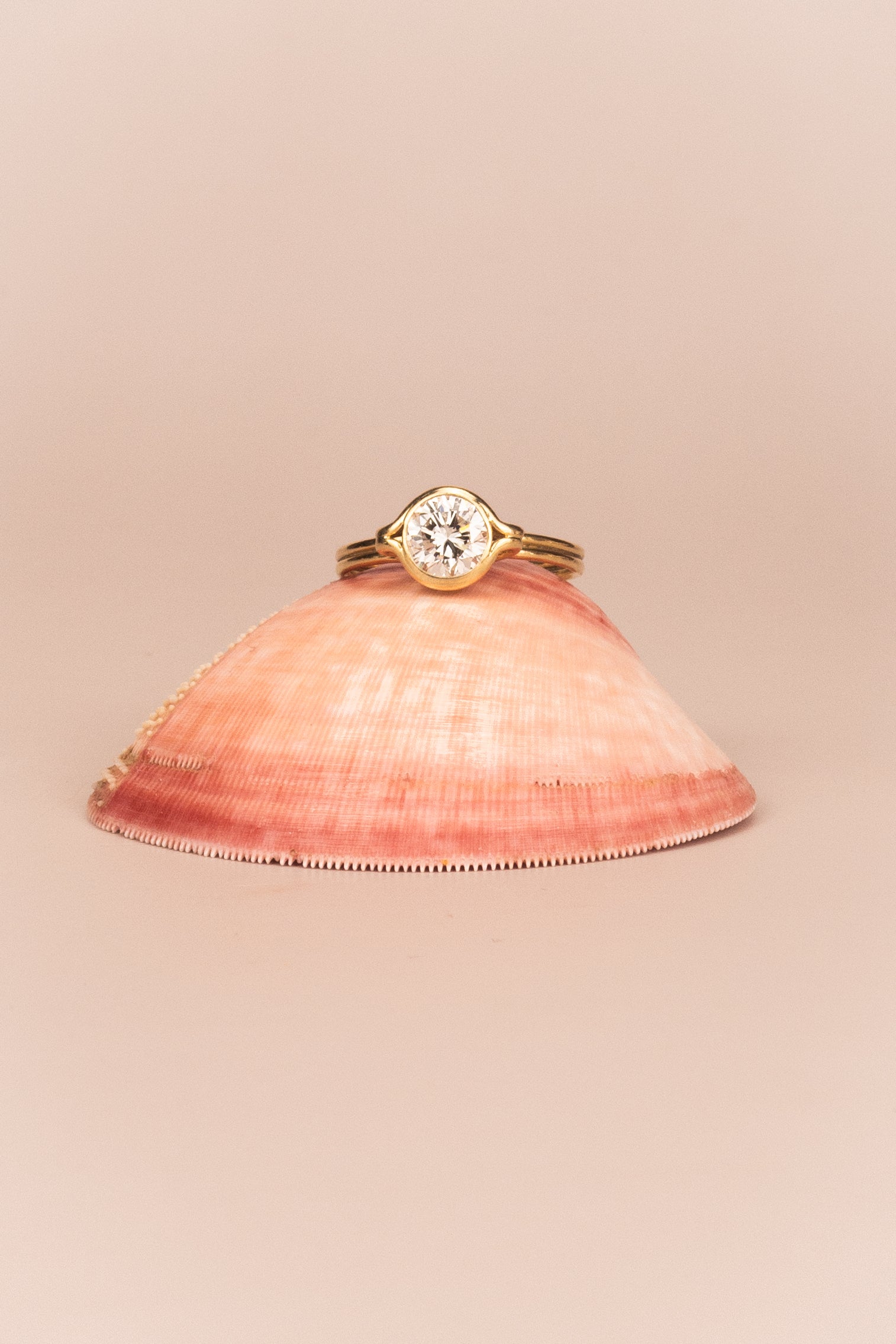 18ct Yellow Gold Diamond Infinity Ring